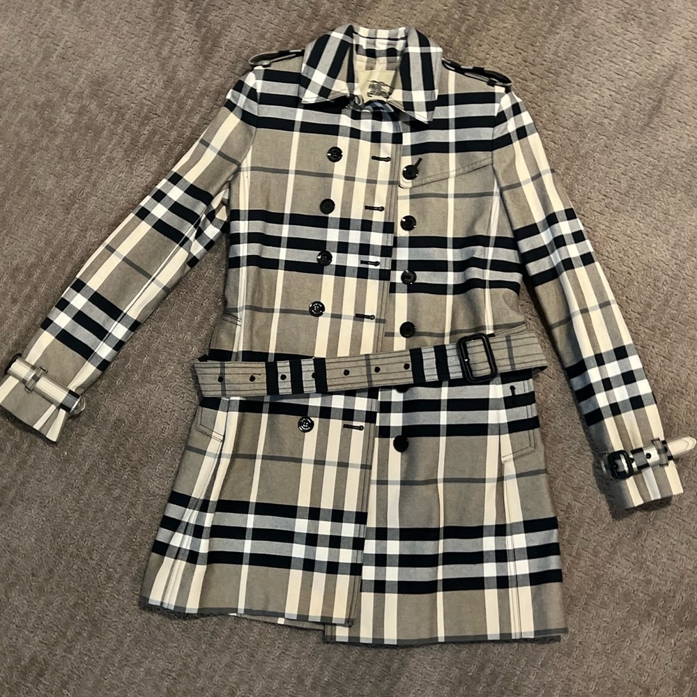 Burberry Rain Coat- Burberry Plaid